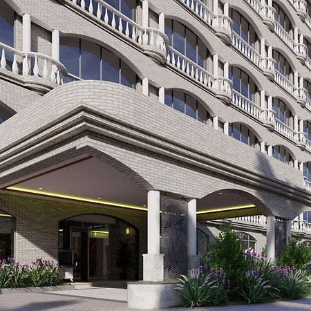 Delta Hotels By Marriott Dar Es Salaam Exterior foto