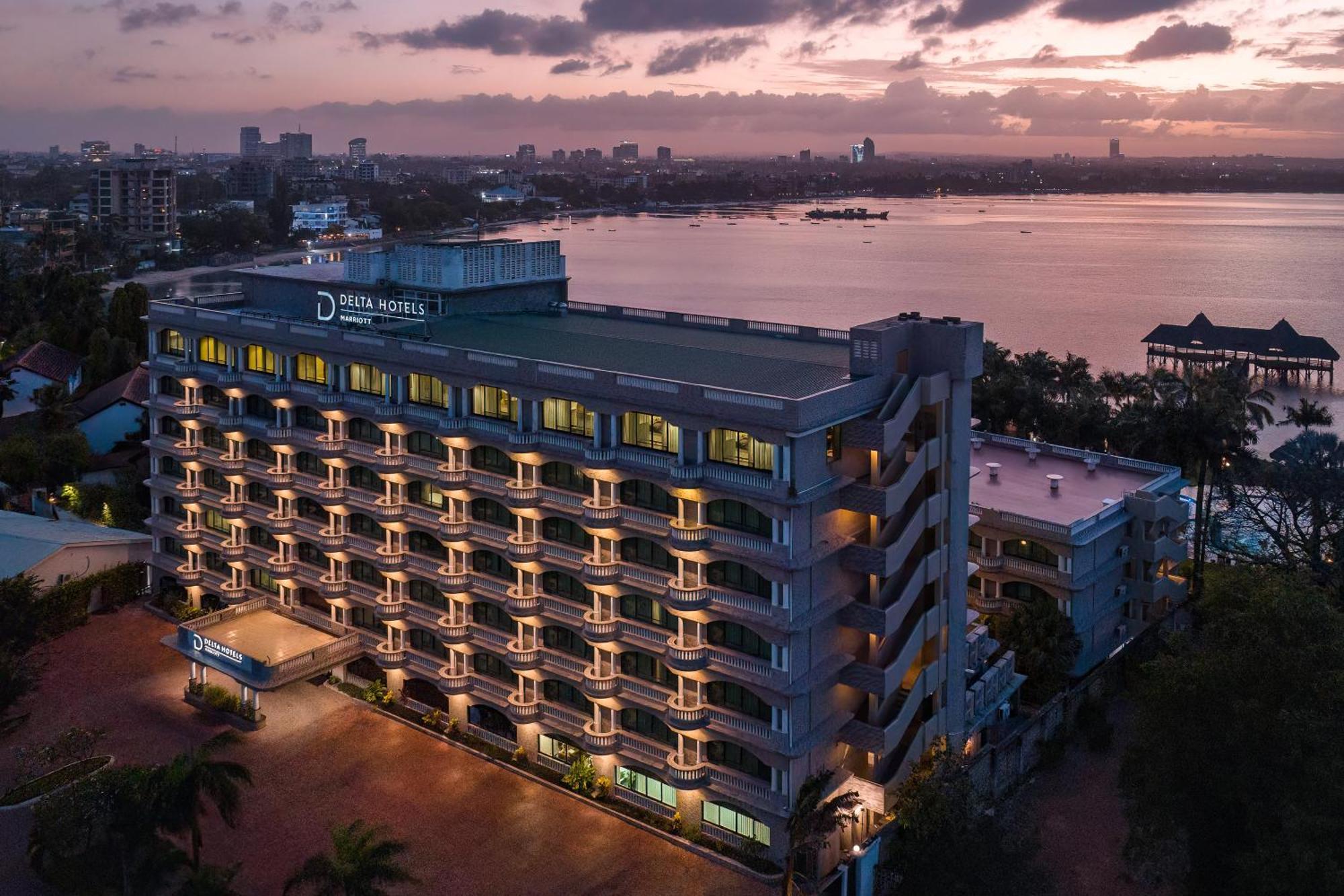 Delta Hotels By Marriott Dar Es Salaam Exterior foto